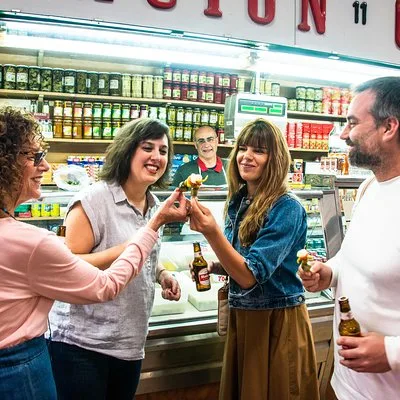 De Mercados: A Neighborhood Market and Food Tour